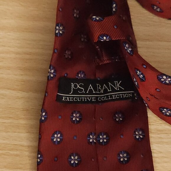 Jos. A Bank Red Paisley Tie - Picture 3 of 3